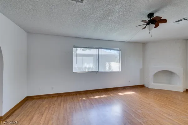 $1,475 | 427 South Tonopah Drive, Las Vegas, NV 89106