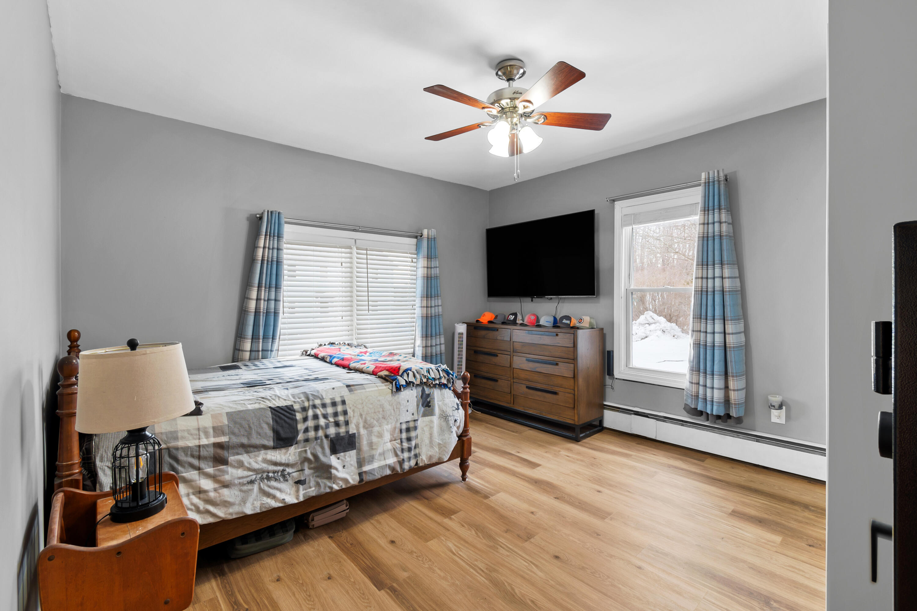 659 Pleasant Street Lewiston, ME 04240 - Photo 13 of 33 659 Pleasant St Unit 1 (5)