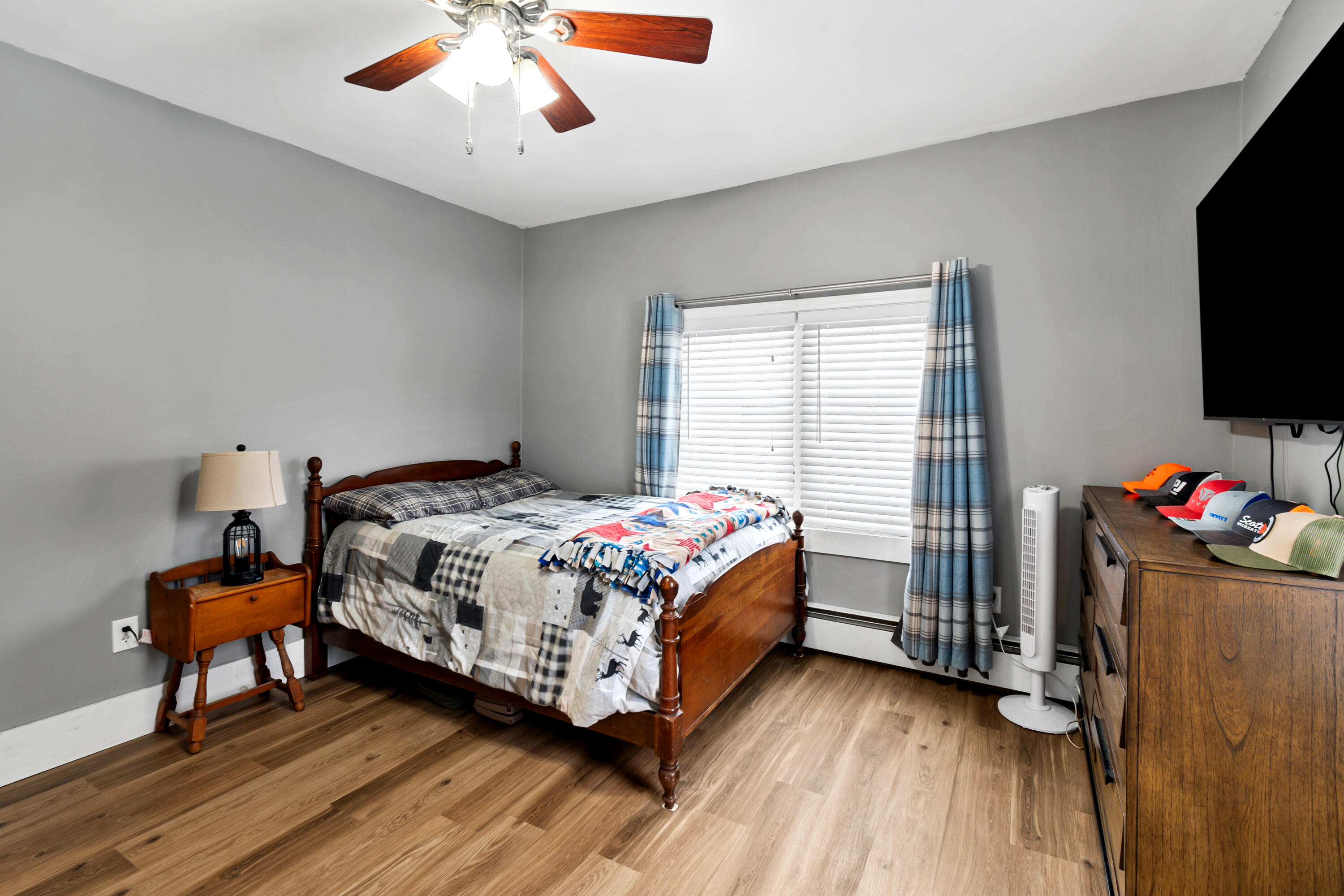 659 Pleasant Street Lewiston, ME 04240 - Photo 14 of 33 659 Pleasant St Unit 1 (6)