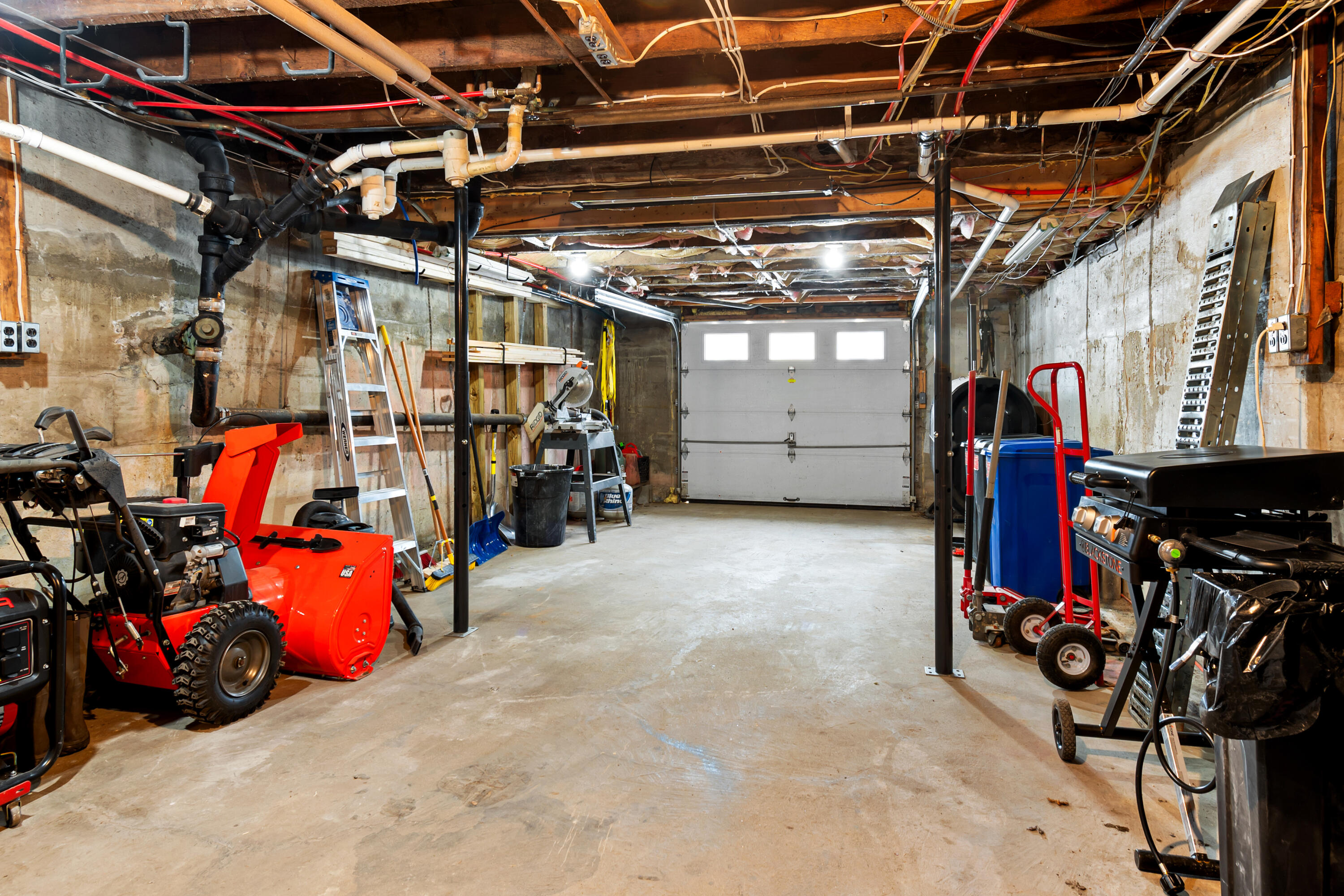 659 Pleasant Street Lewiston, ME 04240 - Photo 20 of 33 659 Pleasant St Unit 1 (16)