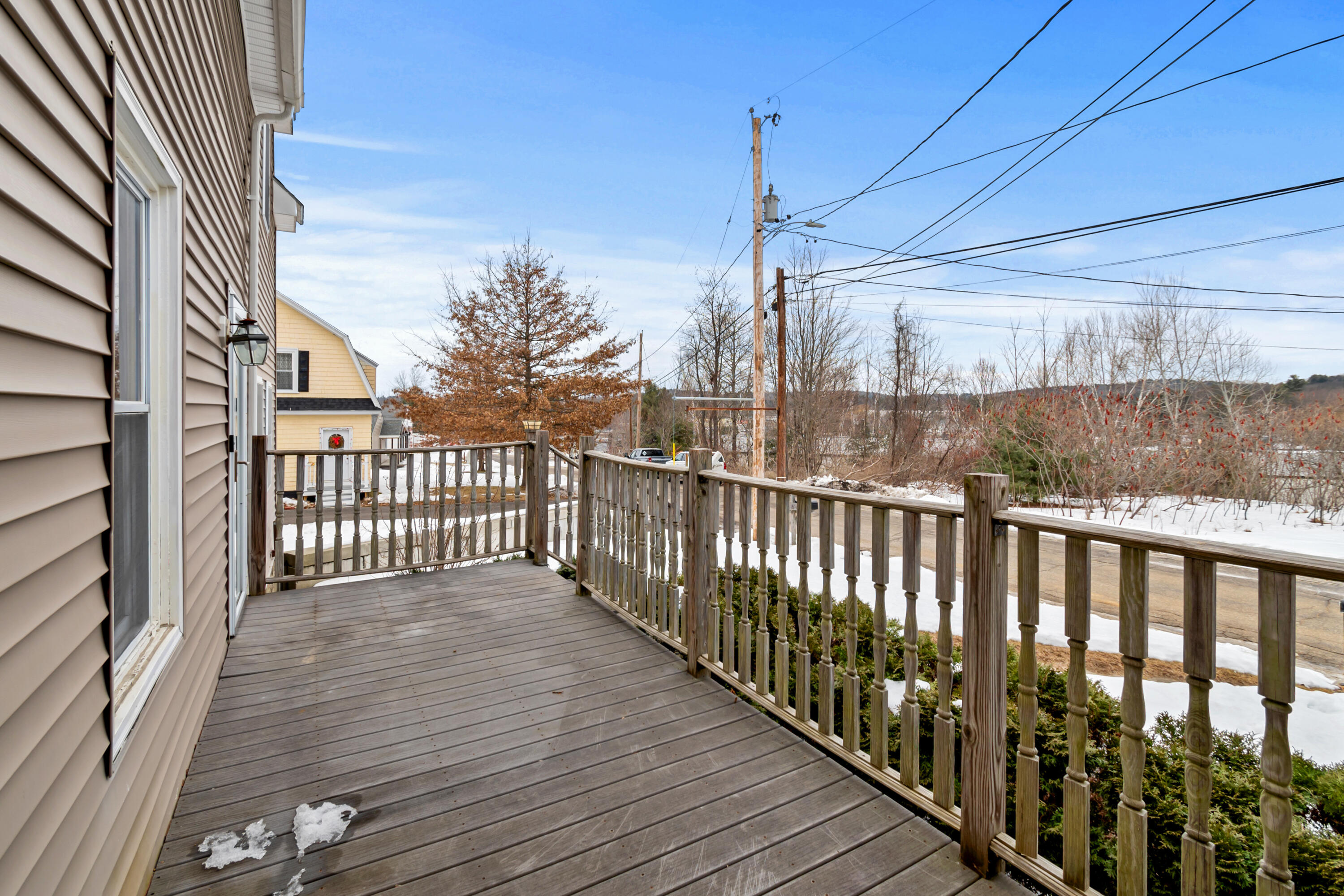 659 Pleasant Street Lewiston, ME 04240 - Photo 5 of 33 659 Pleasant St Unit 1 (1)