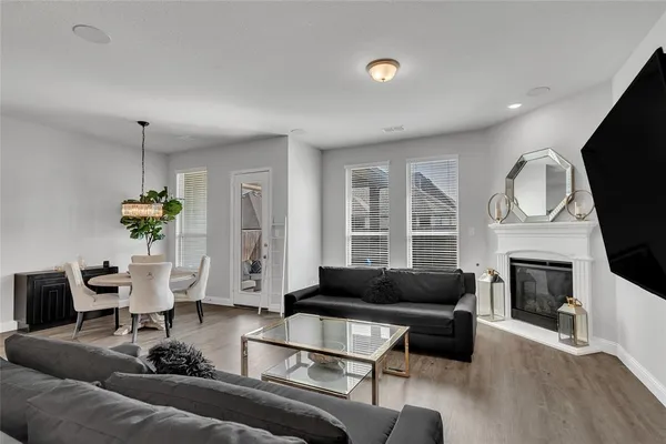 $2,500 | 1404 Arrowwood Drive, Aubrey, TX 76227