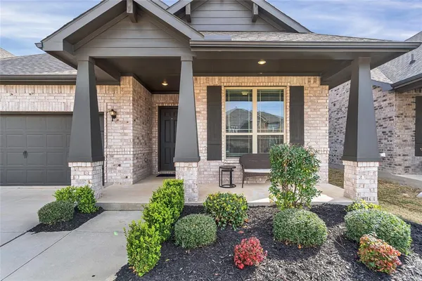 $2,500 | 1404 Arrowwood Drive, Aubrey, TX 76227