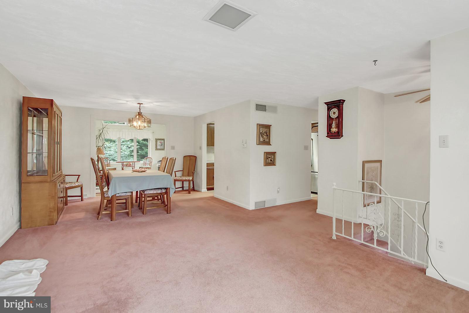 2657 Vireo Road York, PA 17403 - Photo 4 of 26