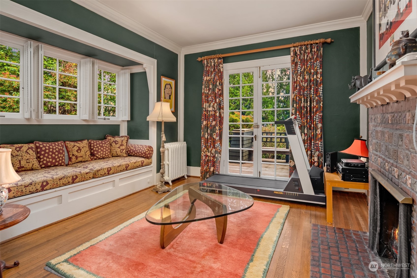 3802 East John Street Seattle, WA 98112 - Photo 12 of 36