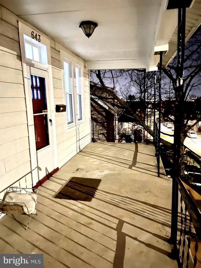 643 North Bend Road Baltimore, MD 21229 - Photo 3 of 29