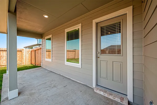 a big room with a yard