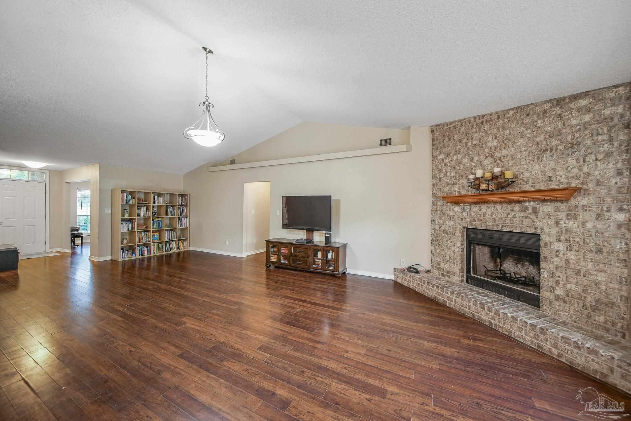 5975 Ridgeview Drive Milton, FL 32570 - Photo 16 of 42