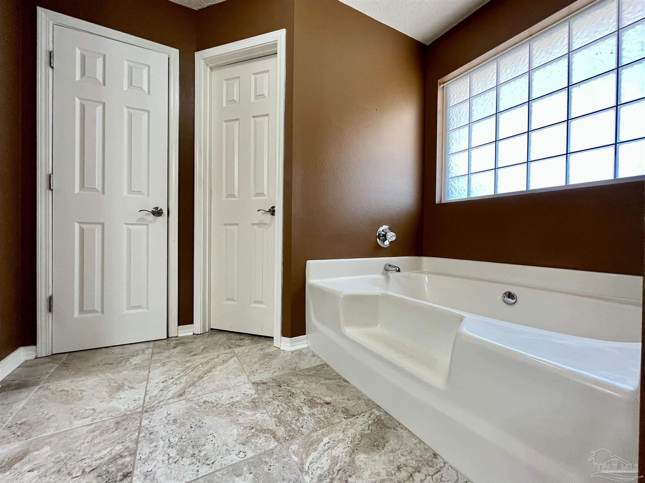 5975 Ridgeview Drive Milton, FL 32570 - Photo 35 of 42