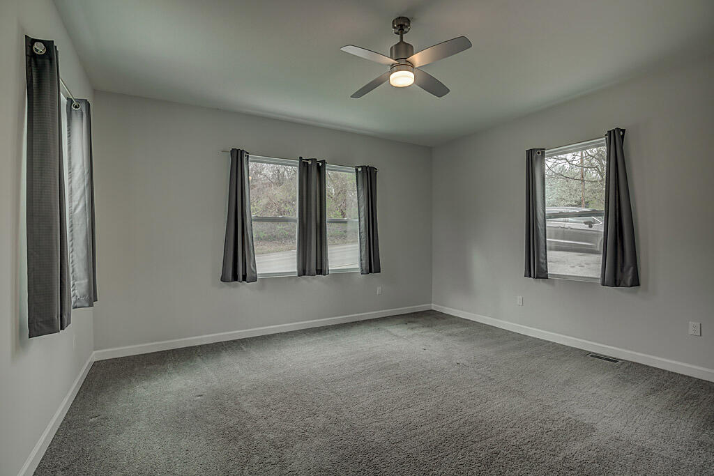 1632 Amsterdam Road Covington, KY 41011 - Photo 10 of 19