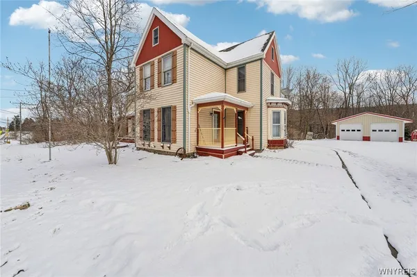 $490,000 | 403 North Main Street, Holland, NY 14080