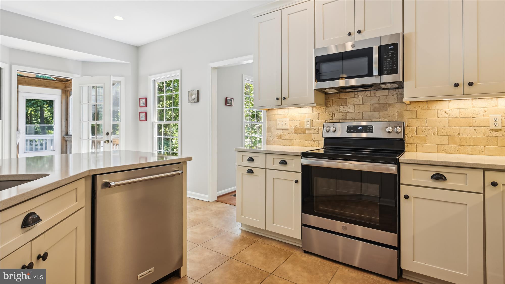 42844 Corning Way Ashburn, VA 20147 - Photo 13 of 62