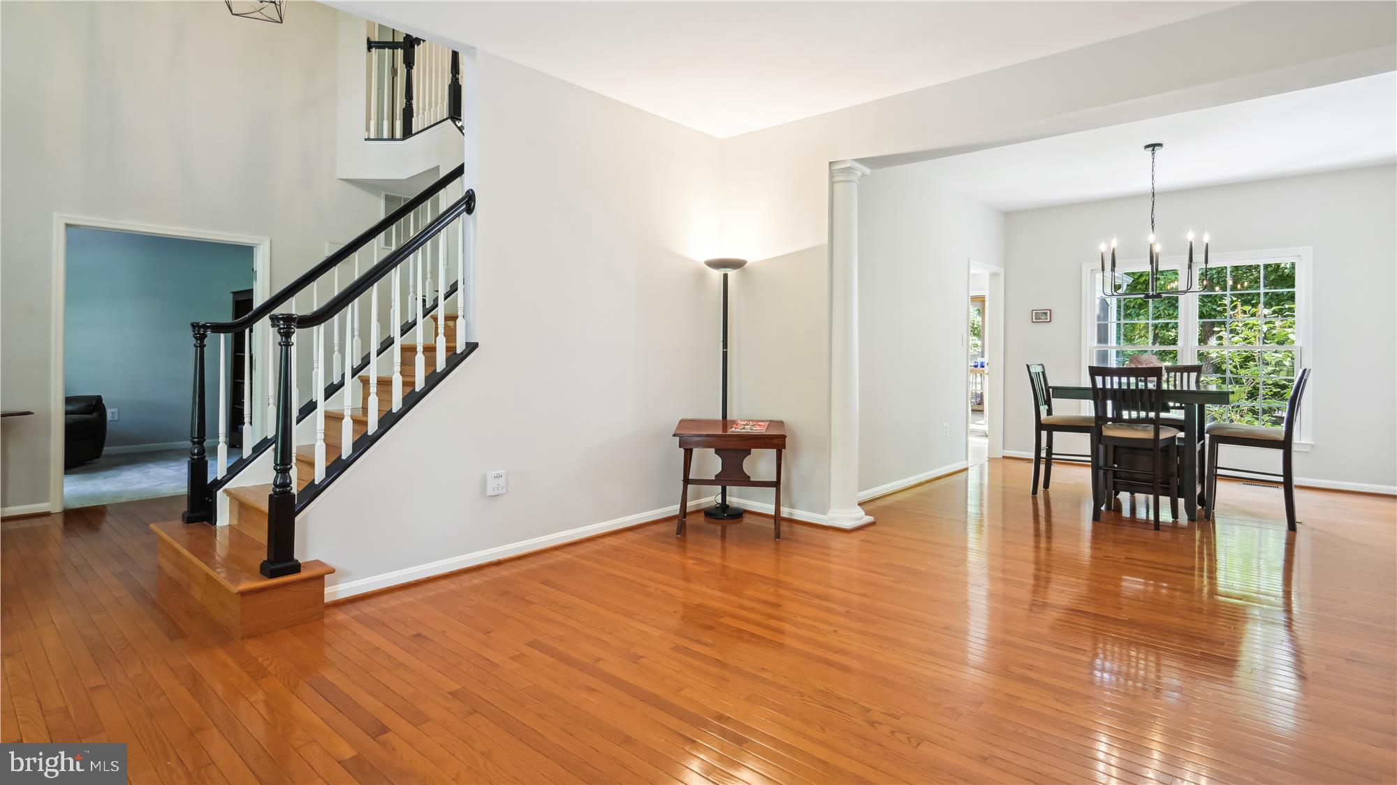 42844 Corning Way Ashburn, VA 20147 - Photo 4 of 62