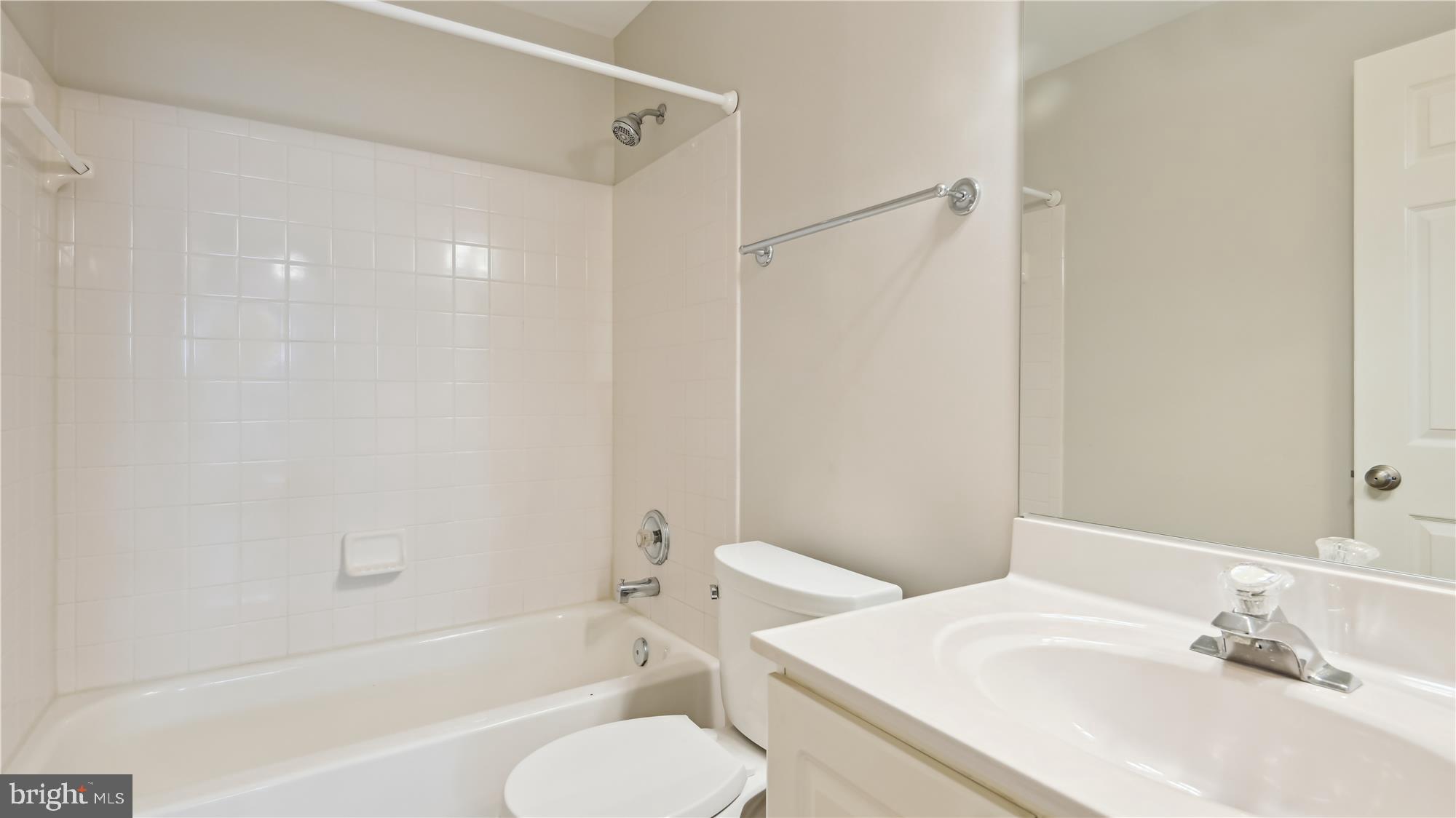 42844 Corning Way Ashburn, VA 20147 - Photo 44 of 62