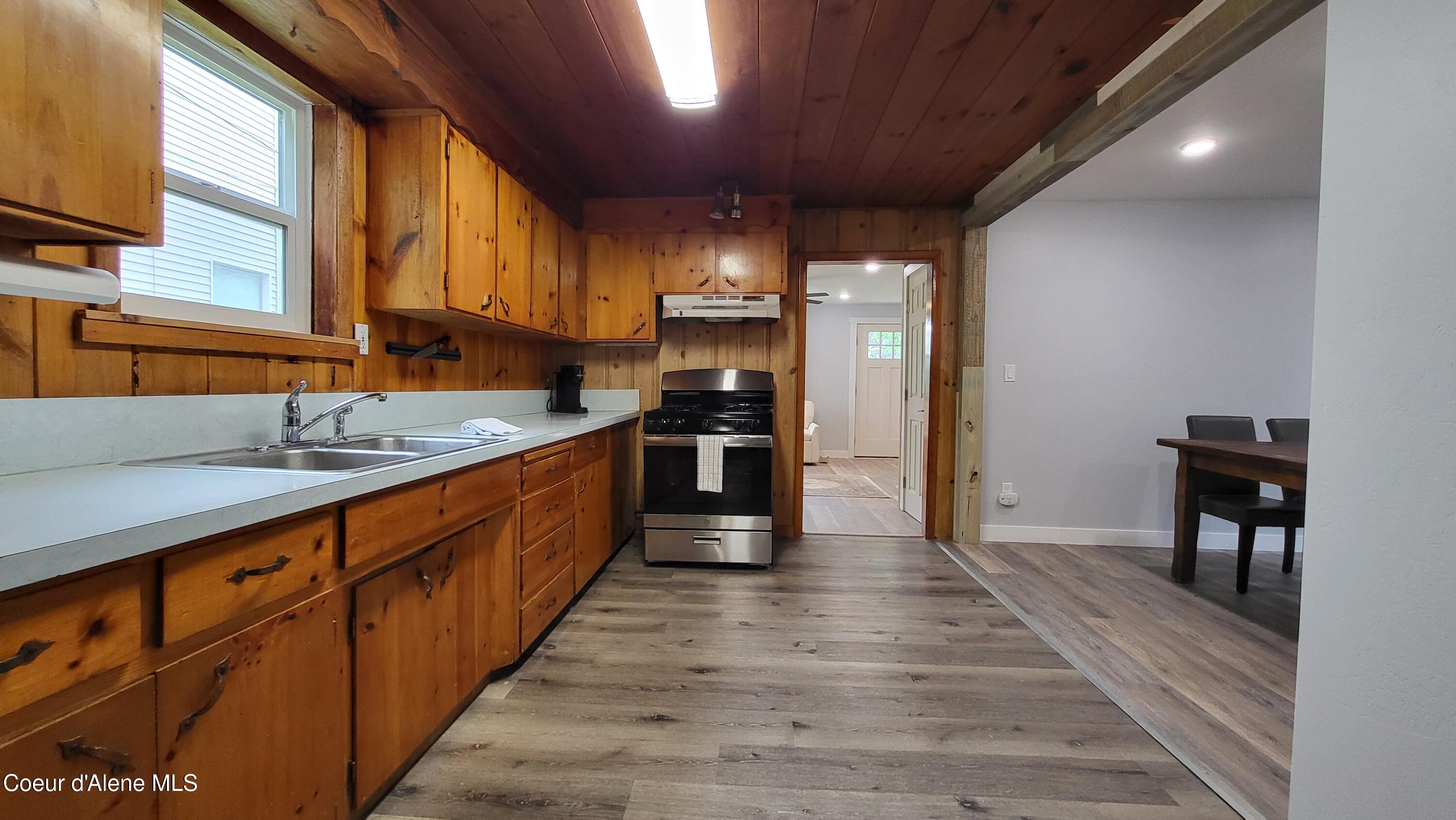 109 Prospect Avenue Harrison, ID 83833 - Photo 21 of 44 20260601_131654
