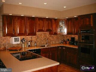 574 Berwyn Baptist Road Devon, PA 19333 - Photo 4 of 6