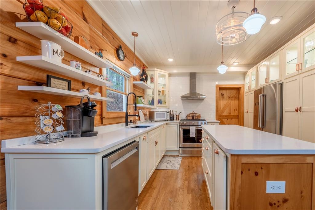 161 Walkabout Creek Road Morganton, GA 30560 - Photo 12 of 56