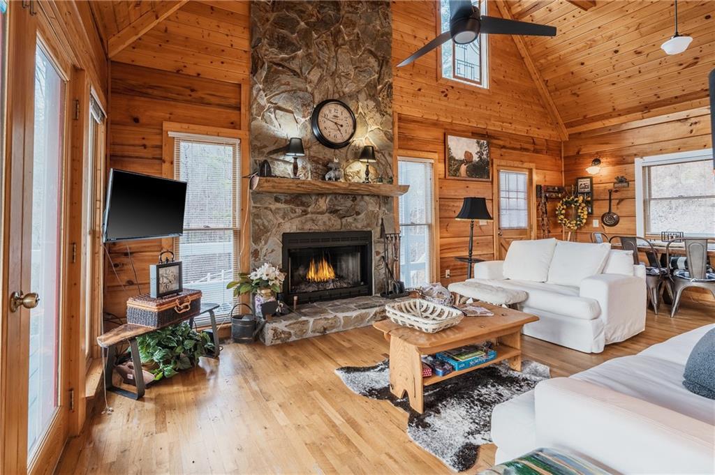 161 Walkabout Creek Road Morganton, GA 30560 - Photo 7 of 56