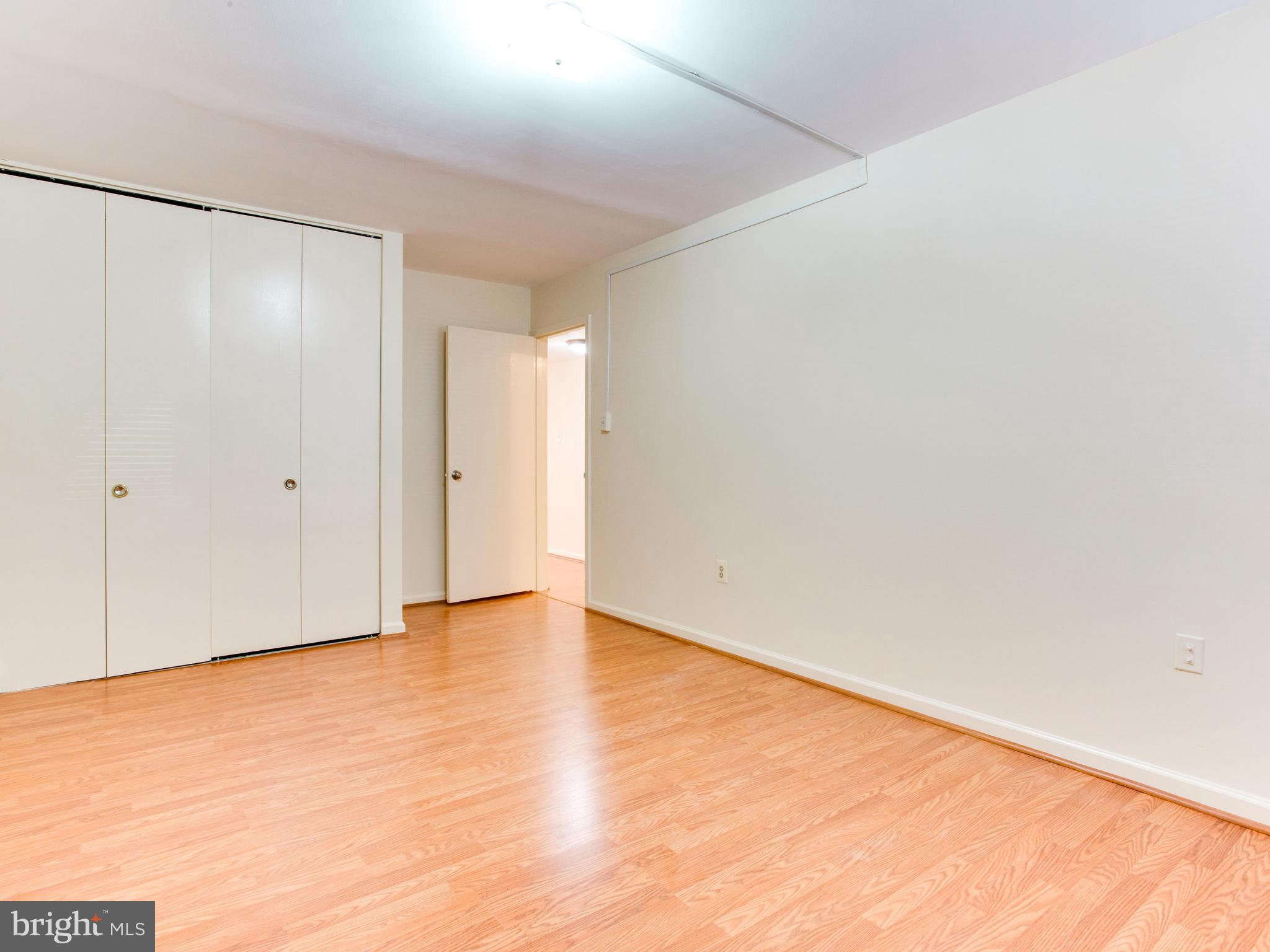1523 Northgate Square, Unit 1B Reston, VA 20190 - Photo 20 of 30 Bedroom
