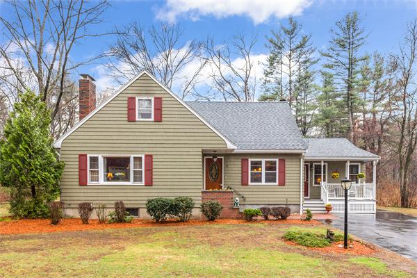 12 Oakland Road North Reading, MA 01864 - Photo 1 of 30 Gallery Image 1