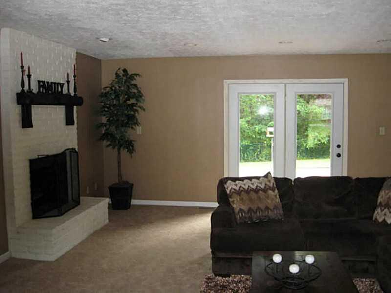 532 Ridgeview Lane Columbus, IN 47201 - Photo 8 of 24 Gallery Image 8