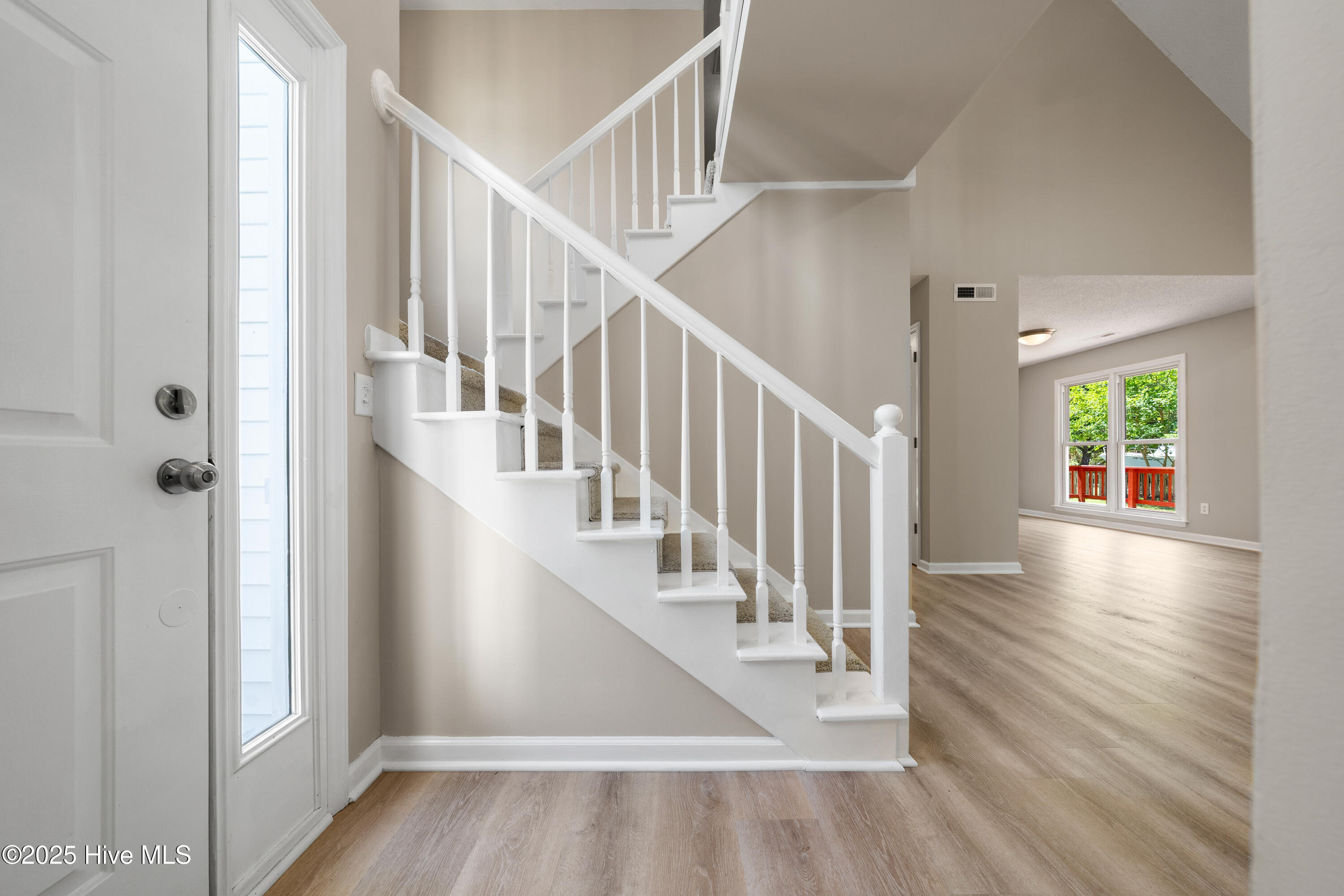 629 North Hampton Road Wilmington, NC 28409 - Photo 11 of 56 629HamptonRdWilmington-10