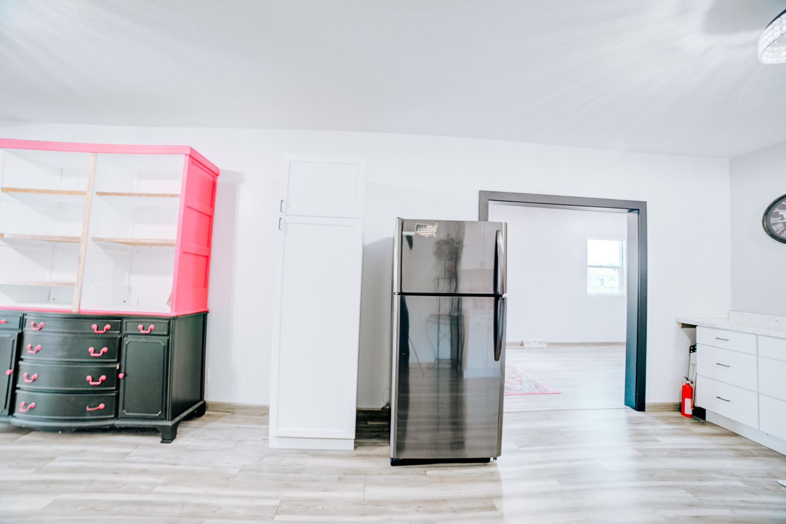 100 East Lyle Street Milford, IL 60953 - Photo 20 of 37 a living room with furniture and a wooden floor