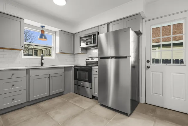 $425,000 | 1621-1623 Magnolia Avenue, Redding, CA 96001