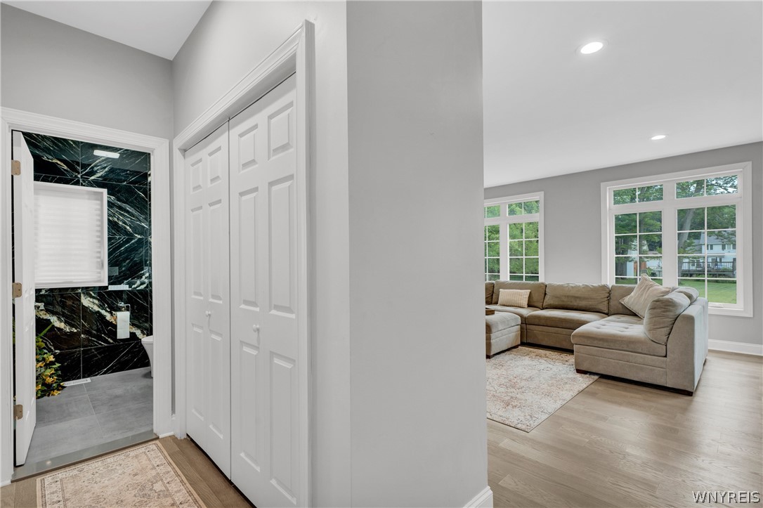 924 Klein Road Amherst, NY 14221 - Photo 10 of 40 Gallery Image 10