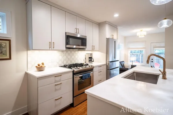 $530,000 | 918 Blodgett Street Southeast, Grand Rapids, MI 49506
