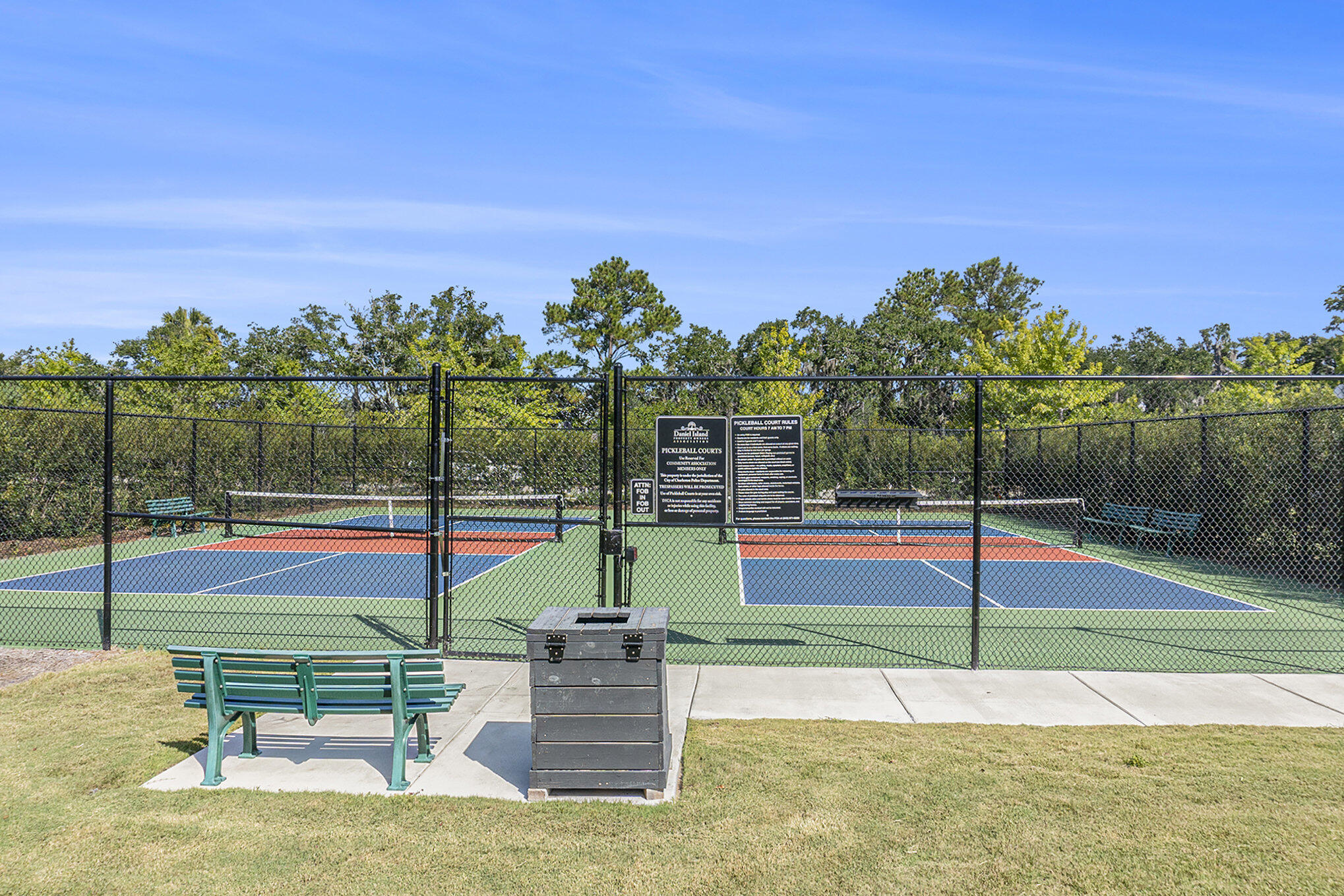 1415 Smythe Street Charleston, SC 29492 - Photo 77 of 81 089_fgp08431_106