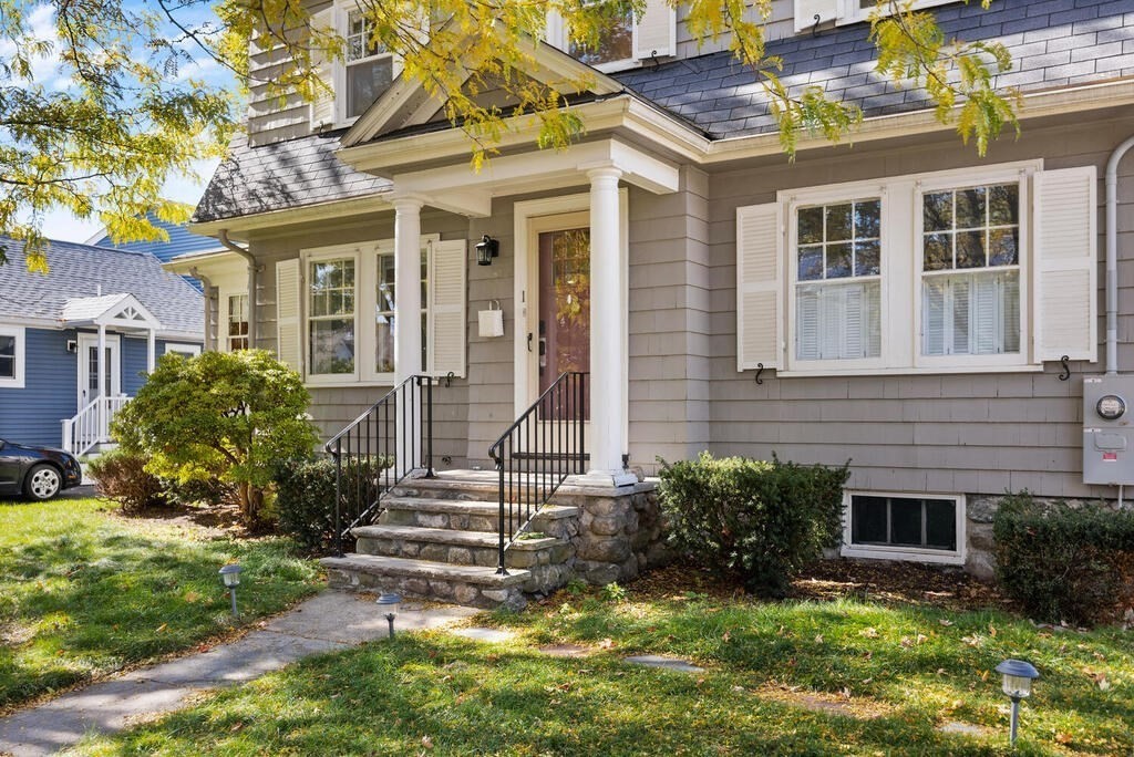 1 Hamilton Road Woburn, MA 01801 - Photo 3 of 31 Gallery Image 3