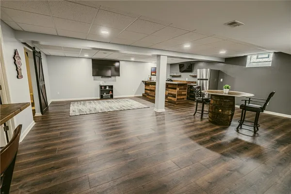 $379,900 | 289 Avery Park Lane, Greece, NY 14612