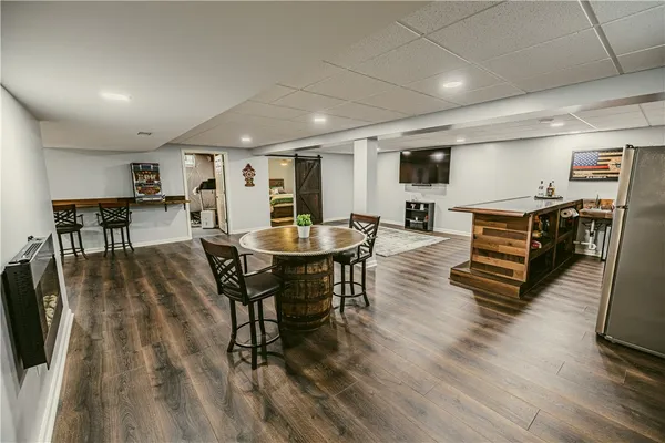 $379,900 | 289 Avery Park Lane, Greece, NY 14612