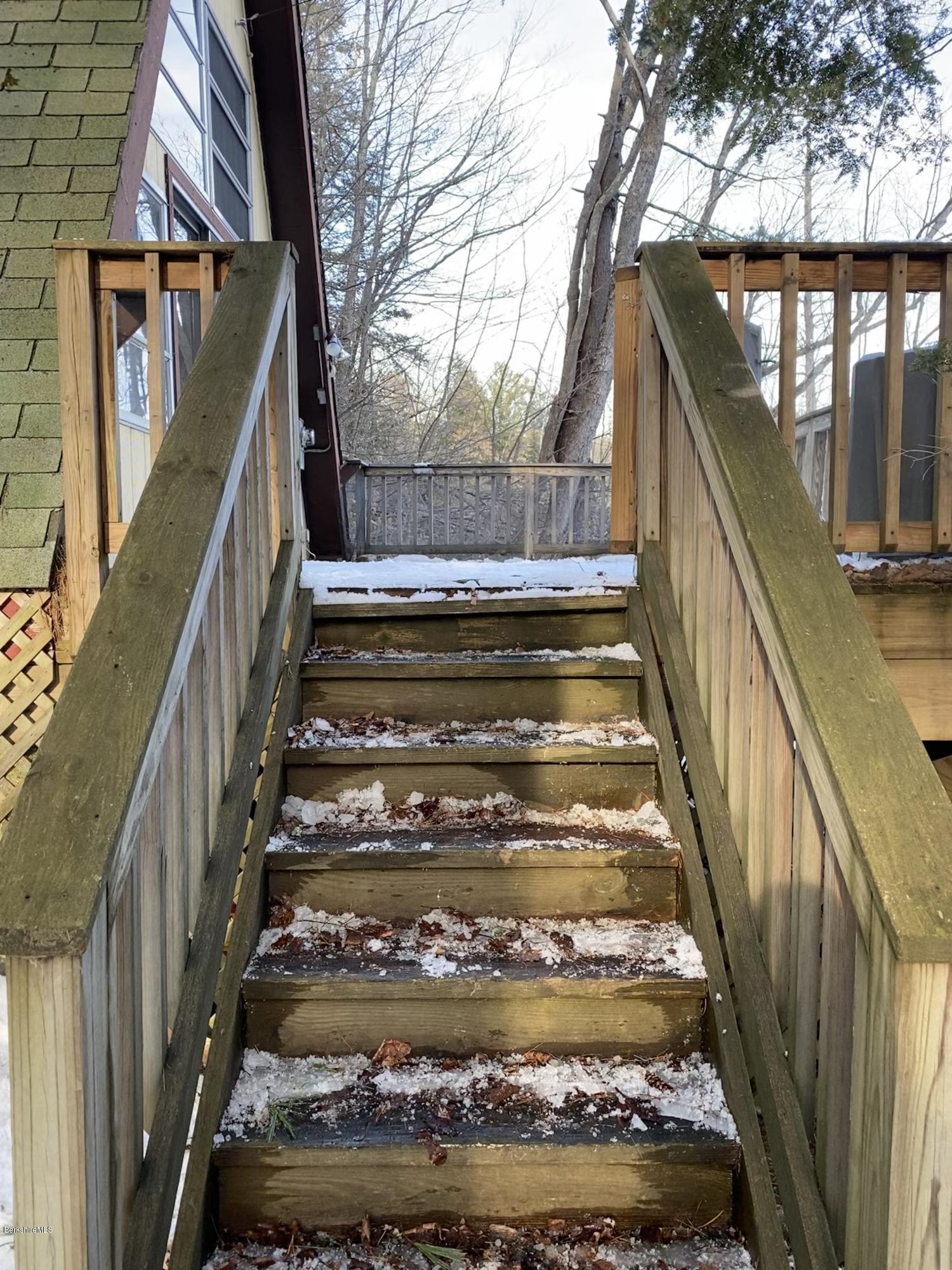107 Peterson Road Becket, MA 01223 - Photo 31 of 34