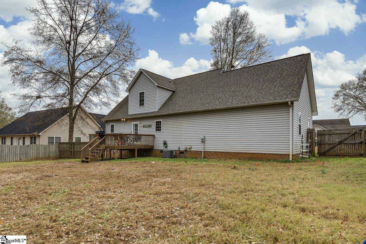 103 Jester Court Williamston, SC 29697 - Photo 3 of 5