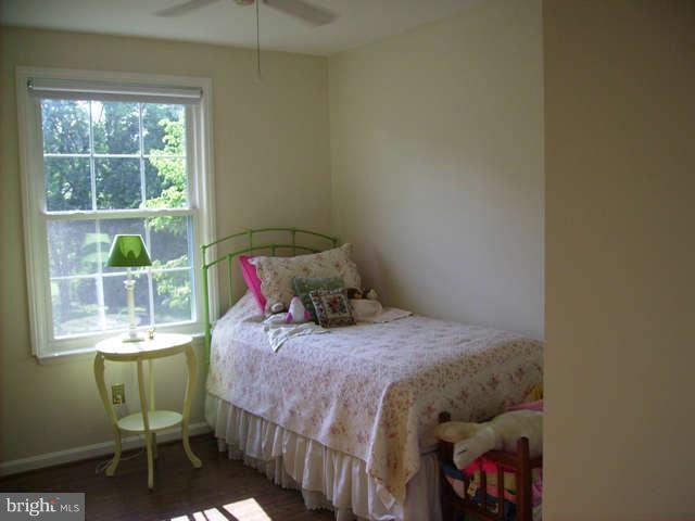 2502 Ebony Road Baltimore, MD 21234 - Photo 5 of 18 Bedroom