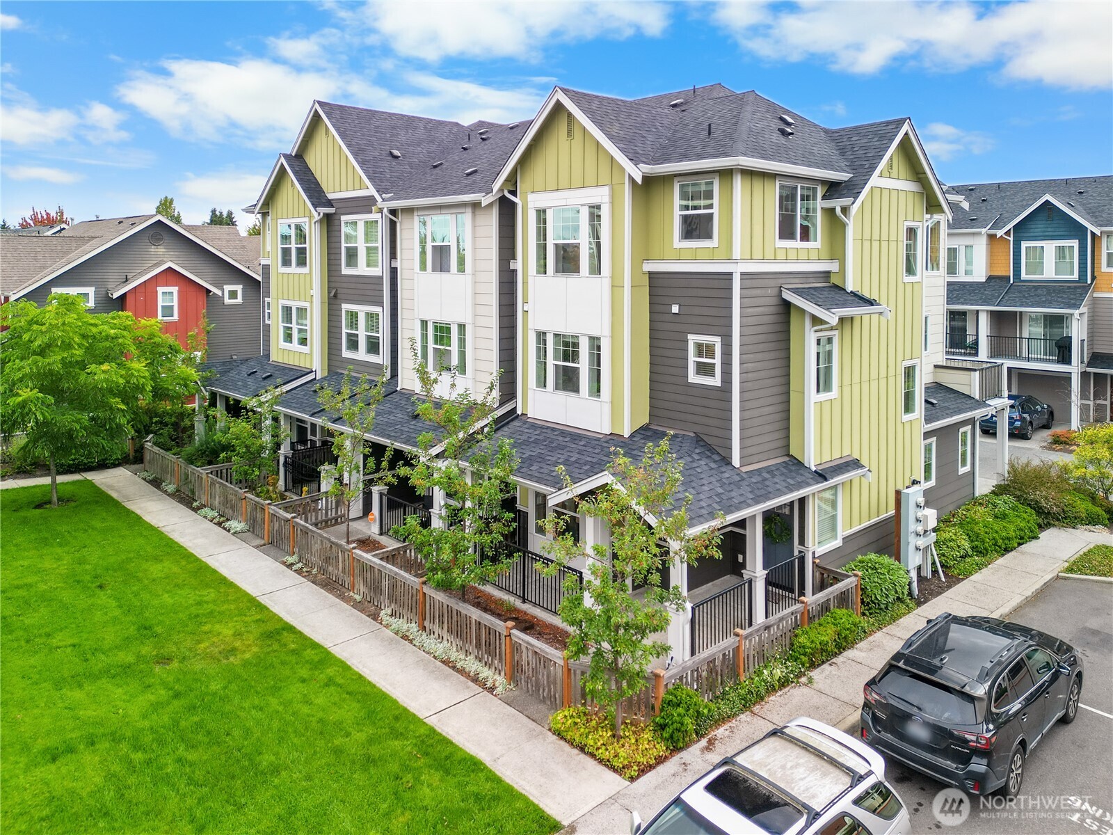 3280 Southwest Graham Street, Unit 601 Seattle, WA 98126 - Photo 32 of 34