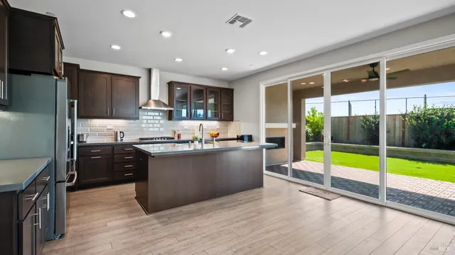 $940,000 | 1453 Oak Circle, Rohnert Park, CA 94928