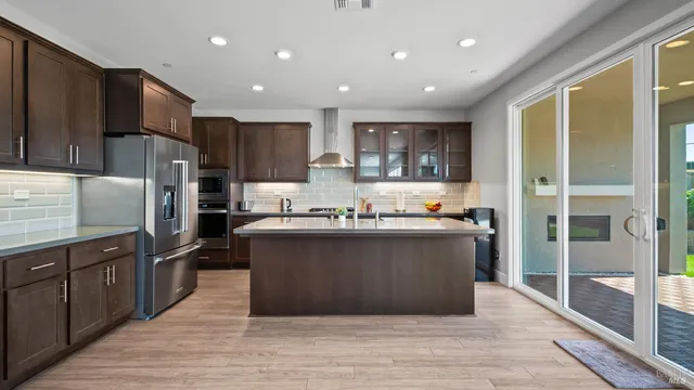 $940,000 | 1453 Oak Circle, Rohnert Park, CA 94928