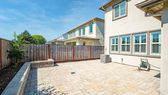 $940,000 | 1453 Oak Circle, Rohnert Park, CA 94928
