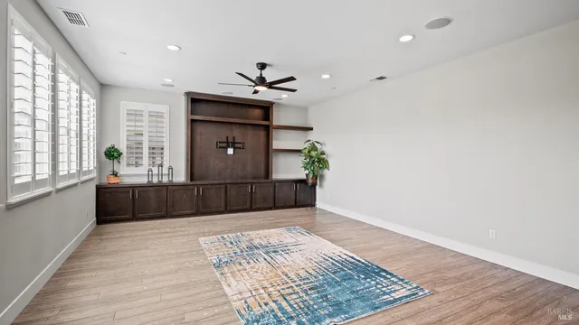 $940,000 | 1453 Oak Circle, Rohnert Park, CA 94928