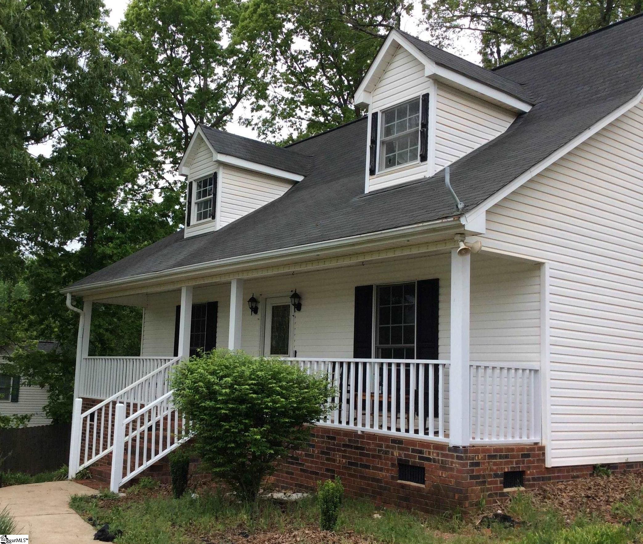 311 Double Bridge Road Boiling Springs, SC 29316 - Photo 2 of 30