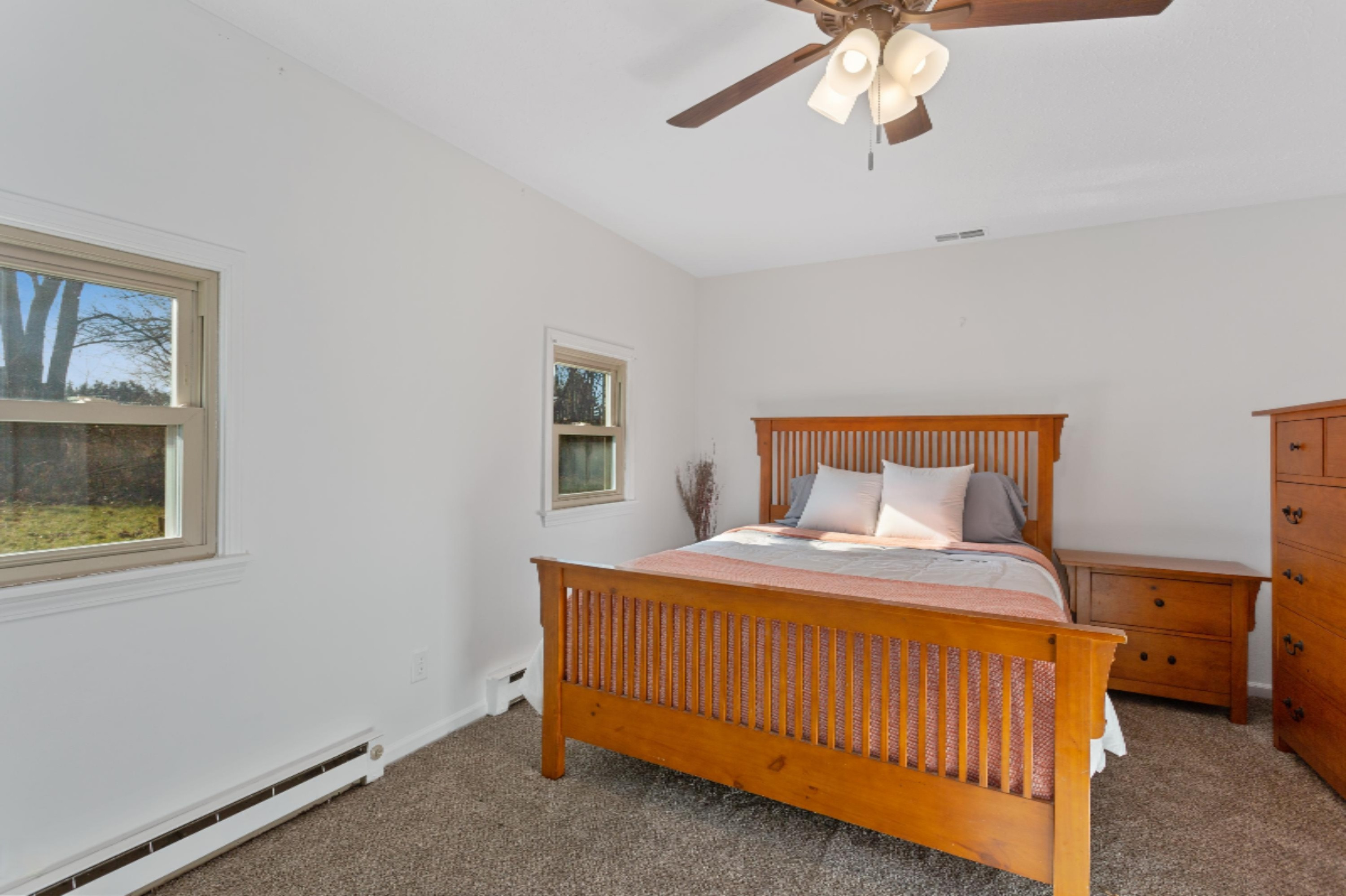 14928 Mead Road Buchanan, MI 49107 - Photo 13 of 20 13_14928MeadRd_153_2ndBedroom_HiRes
