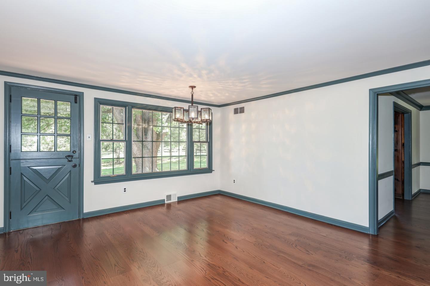 722 Sugartown Road Malvern, PA 19355 - Photo 12 of 25 Gallery Image 12