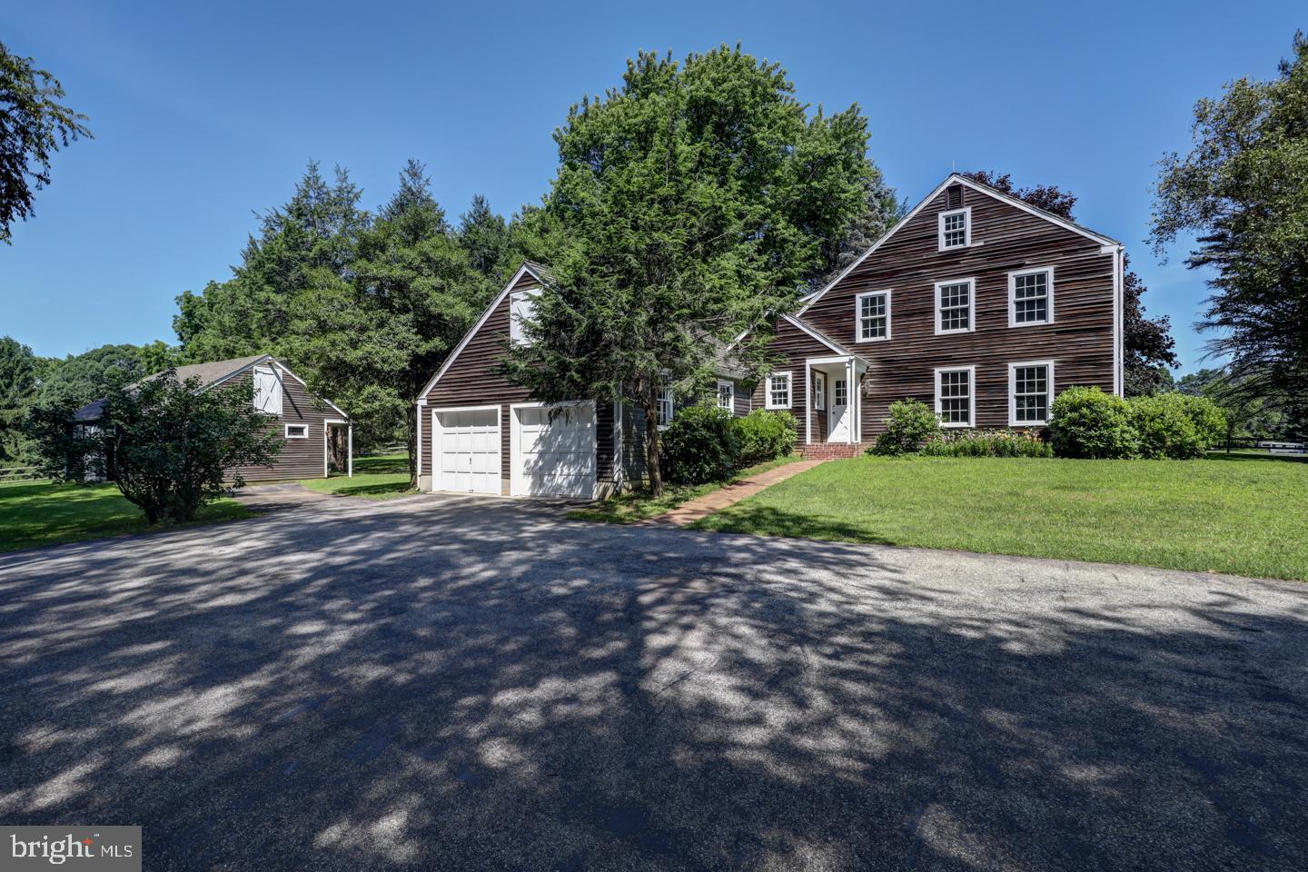 722 Sugartown Road Malvern, PA 19355 - Photo 3 of 25 Gallery Image 3