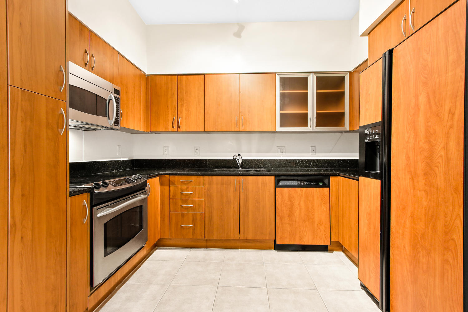 233 South Federal Highway, Unit 215 Boca Raton, FL 33432 - Photo 8 of 22 kitch