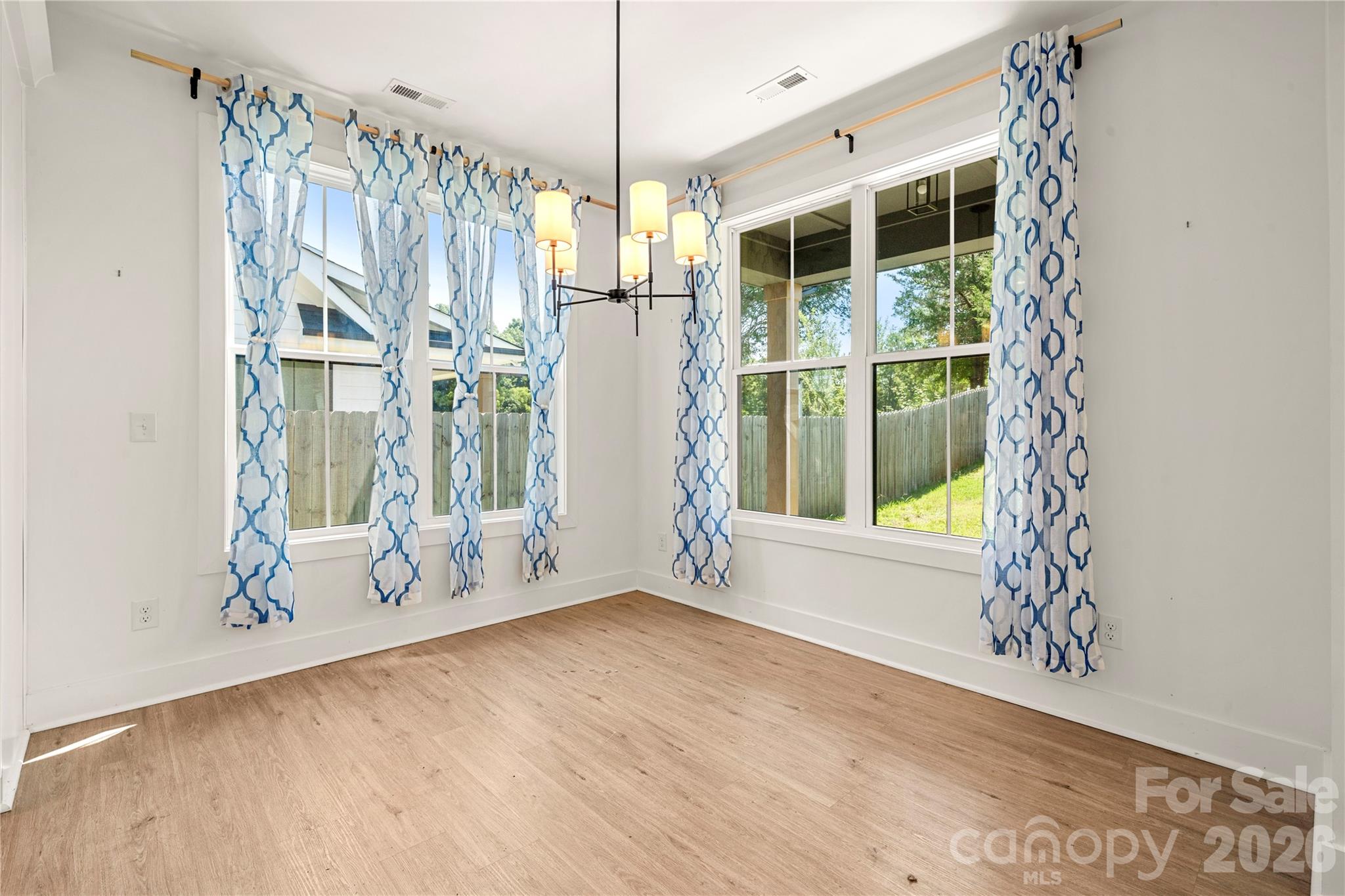 11352 Timber Ridge Road Charlotte, NC 28213 - Photo 20 of 42 Gallery Image 20