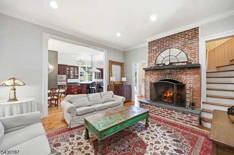 $1,799,000 | 21 Franklin Place, Morristown, NJ 07960