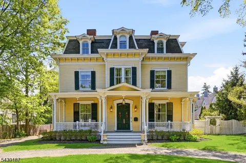 $1,799,000 | 21 Franklin Place, Morristown, NJ 07960
